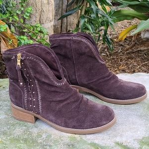 Latigo Cressa Brown suede ankle boots. Sz 10. Gently worn